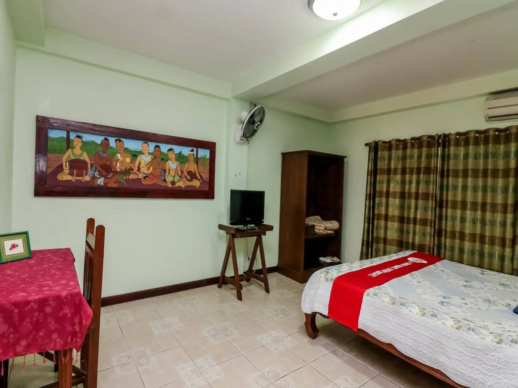 Nida Rooms King Phrapokklao Empire