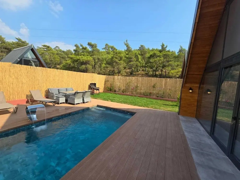 Rest Bungalow