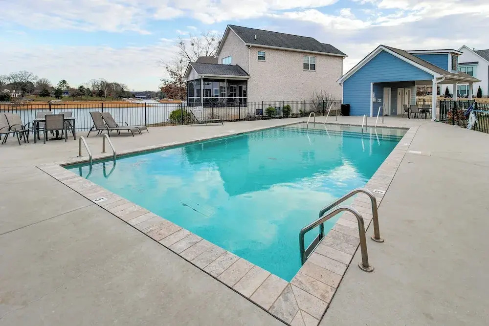 Shoreside Getaway on Tims Ford Lake w/ Pool Access