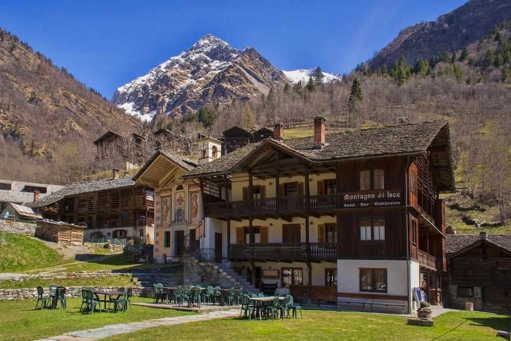 Albergo Montagna Di Luce