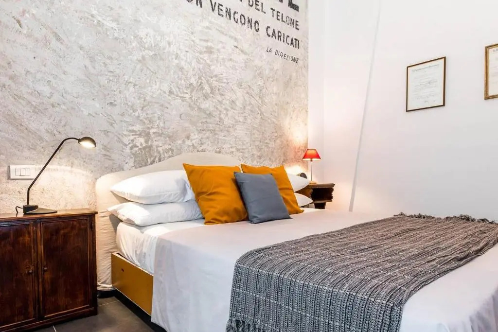 ALTIDO Charming Apt for 3 with Adorable Internal Garden