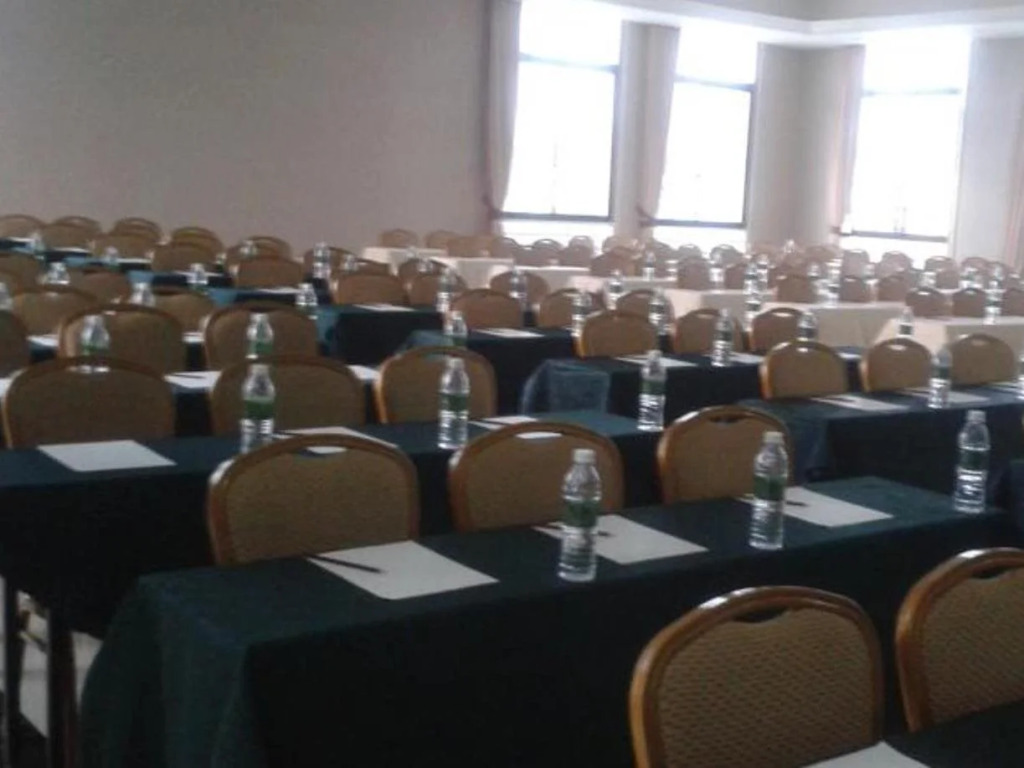 Seri Simanggang Hotel