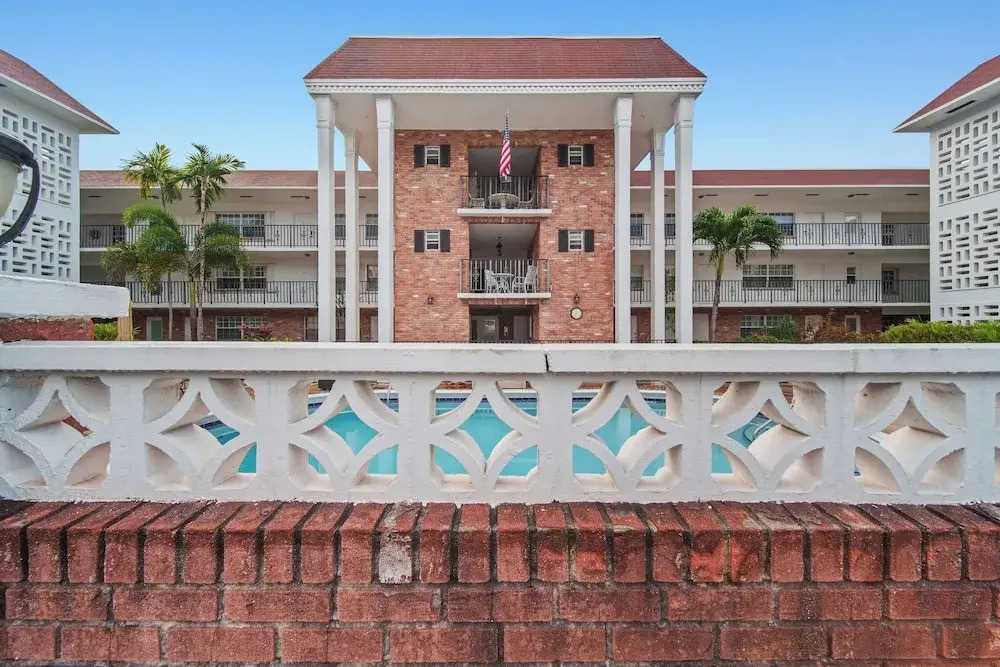 Luxe 2BR Escape Fort Lauderdale