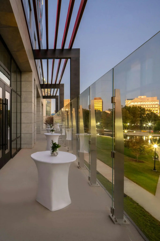 Trilogy Hotel Huntsville, Autograph Collection