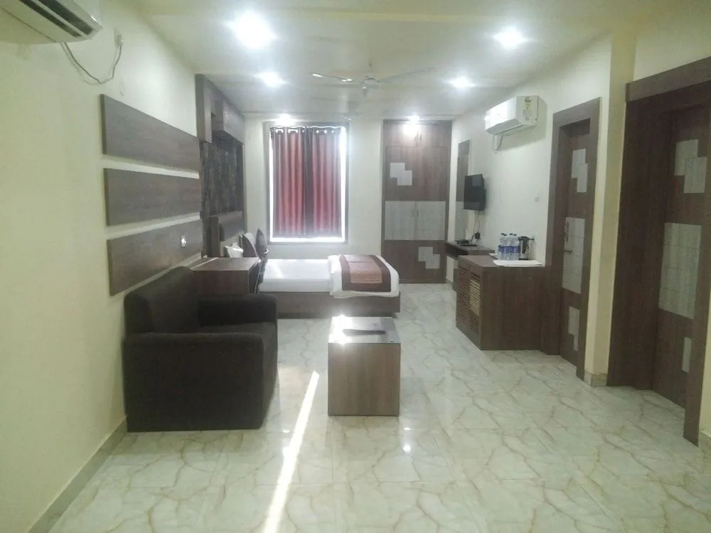 Clarks Inn Gaya