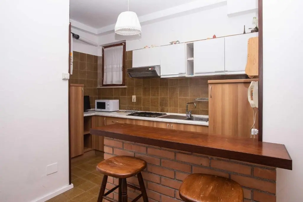N222 - Numana, Delizioso Bilocale Con Portico