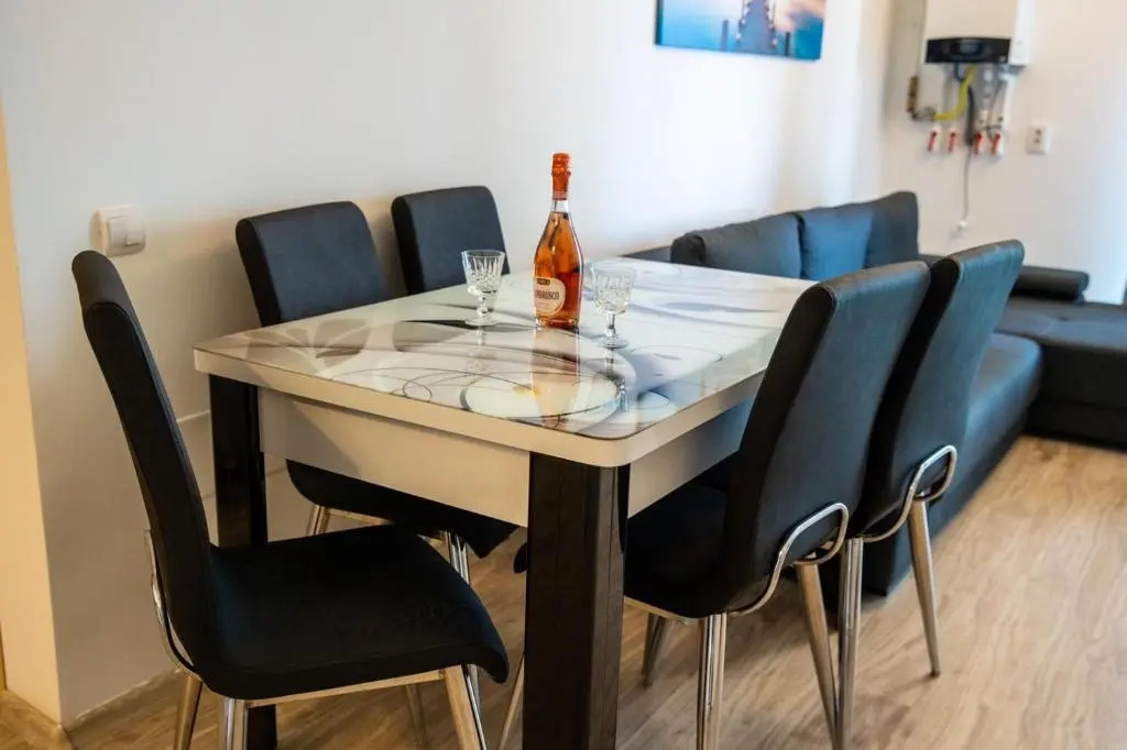 Apartament 2 camere Moonlight Mamaia et 2 ap 211