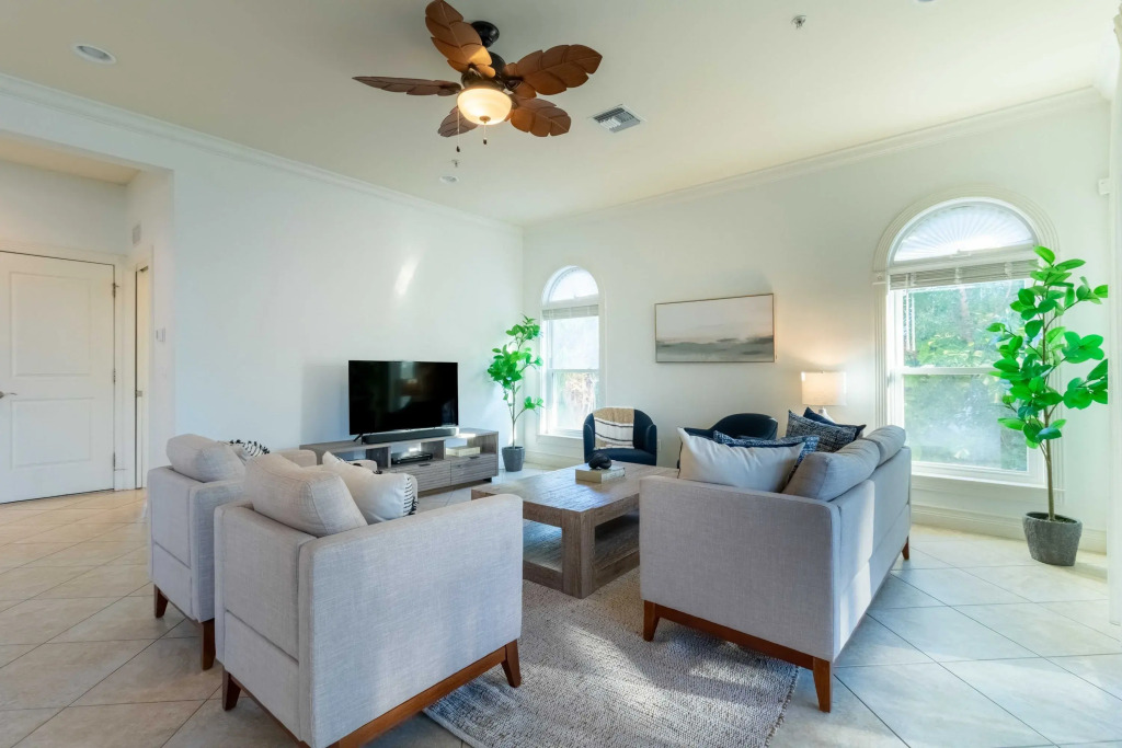 Walk to Beach, Pool+hot Tub, Game Room Captiva 5bdr Coco Mango by Avantstay