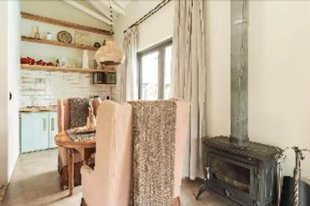 Veranda House