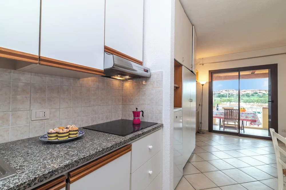 Il Vecchio Faro H208 150m From The Beach