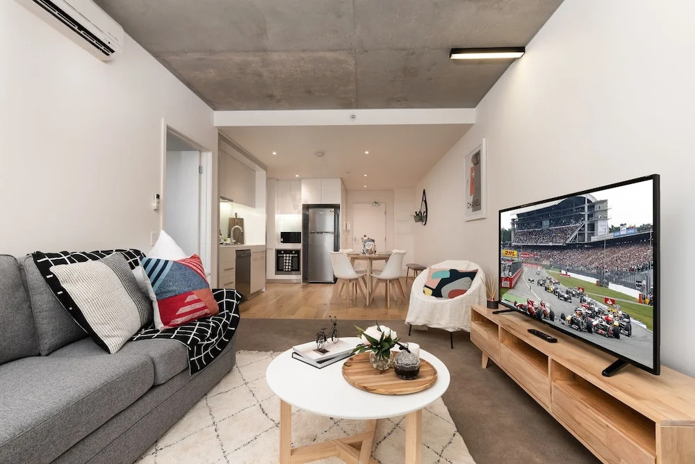 568 St Kilda Road Apartments by TWIG