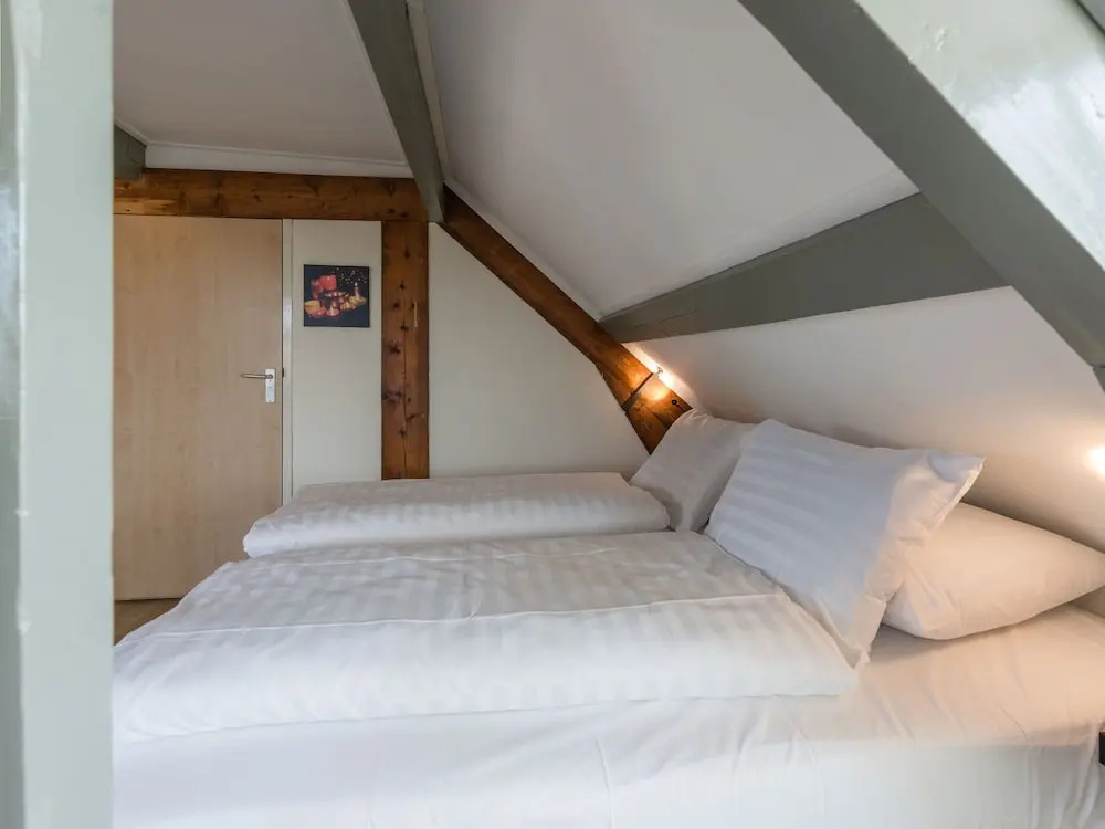 Gorgeous Apartment in Egmond aan Zee with Parking