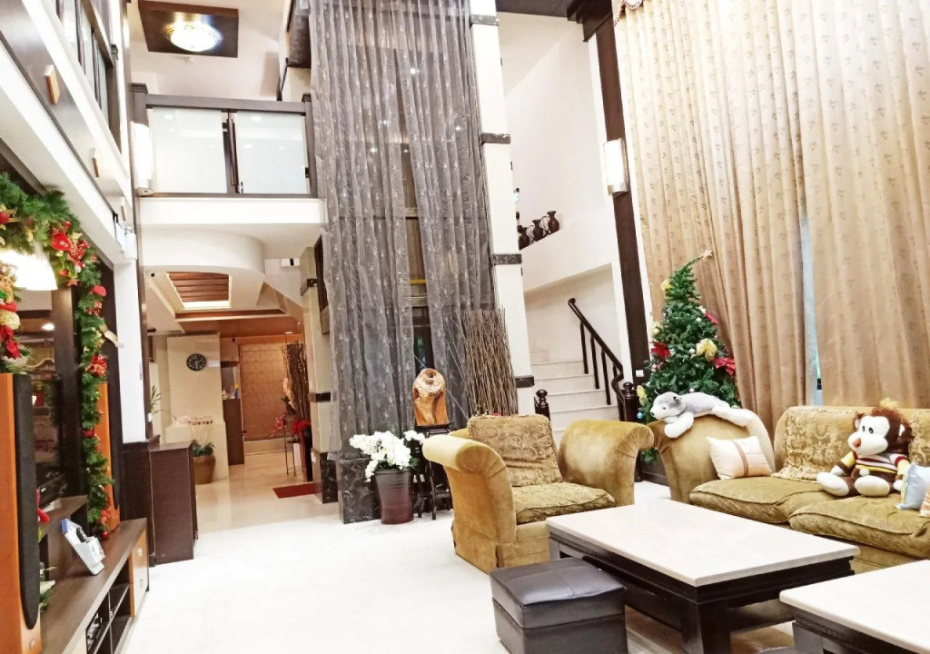 KK House