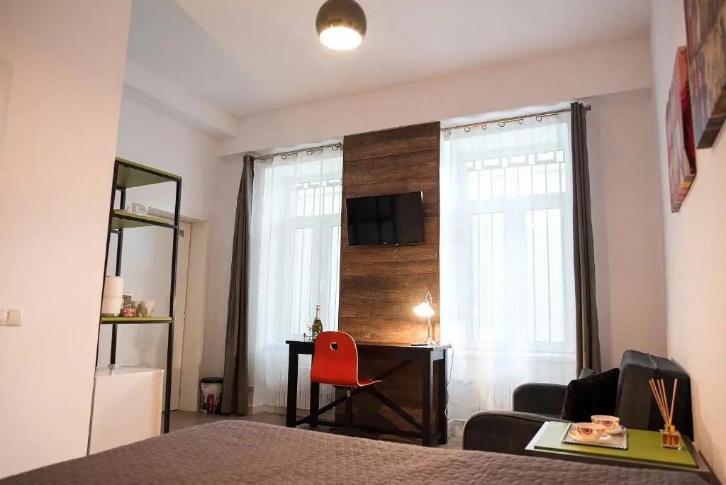 Ultra central bohemian apartment 3