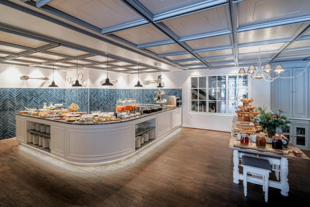 Le Mirabeau Resort & Spa