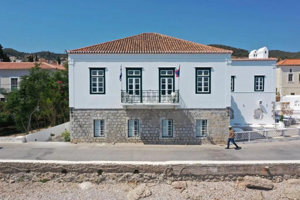 1800 Mansion