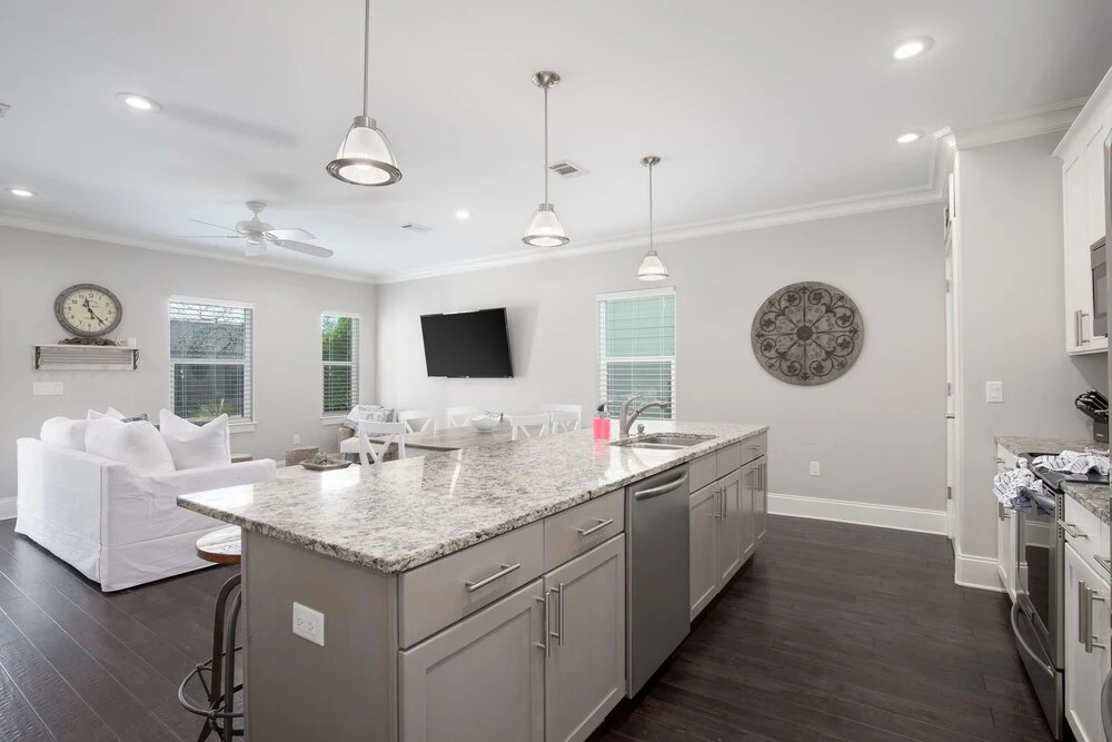 Satinwood Retreat by Avantstay Pool! Bbq! Pet Friendly!