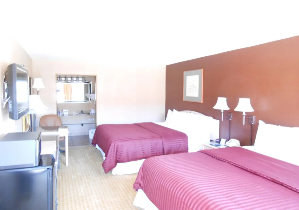 Travelodge Flagstaff - NAU Conference Center