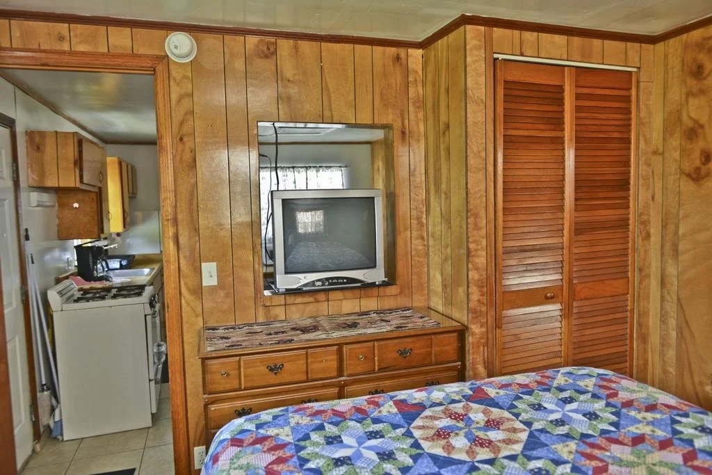 Lake Ida Beach Resort
