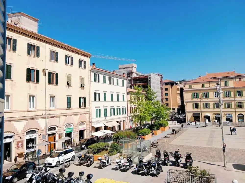 La Piazza