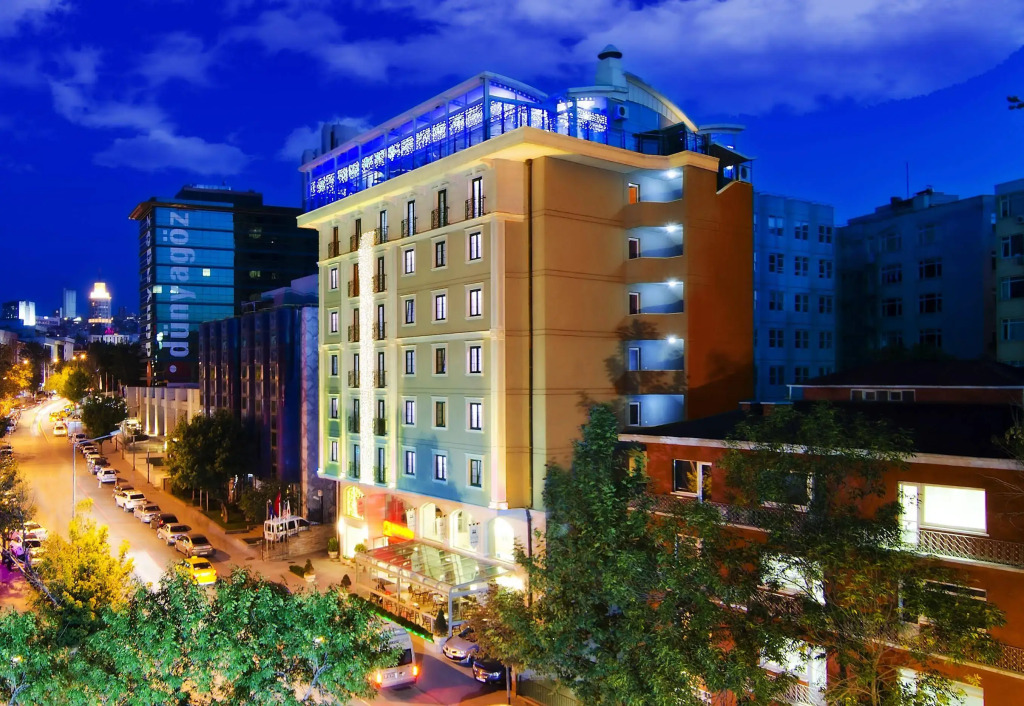 Midas Hotel