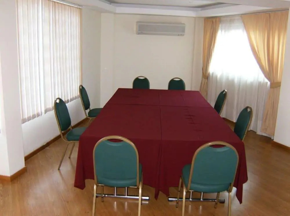 Golden Park Hotel