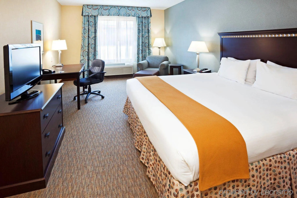 Holiday Inn Express Hotel & Suites Smyrna-Nashville Area by IHG