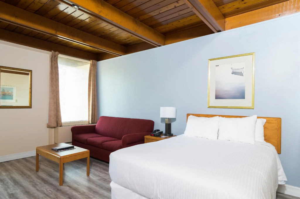 Mount Peyton Resort & Conference Centre