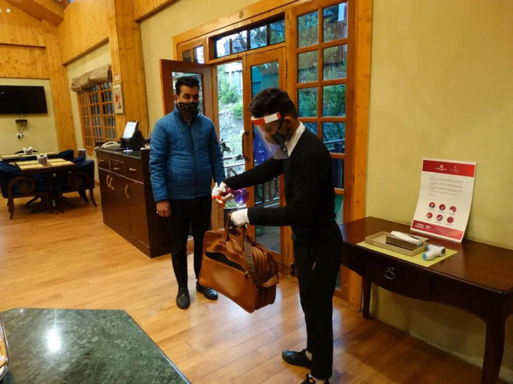 Regenta Inn by Riverside Manali