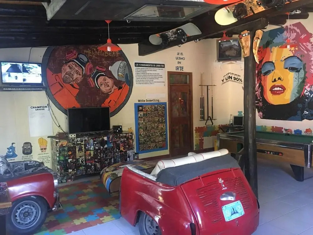 Lemon Tree Hostel