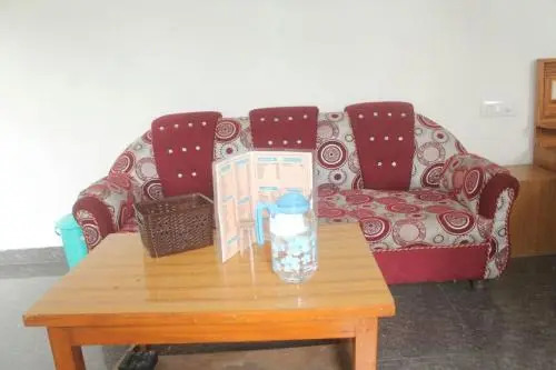 1 Br Guest House In Khajjiar (Cc8E), By Guesthouser
