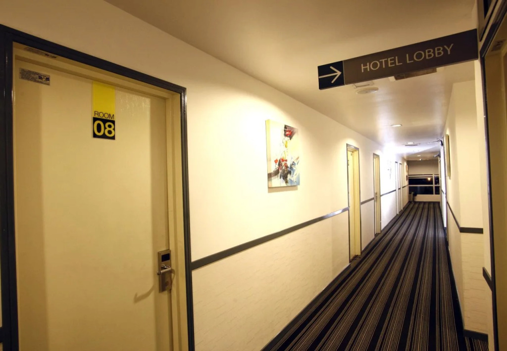 DWJ Hotel