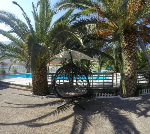 Hotel Mando