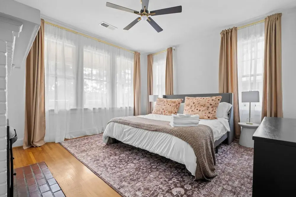 Stylish 3BR Retreat w Porch and garden