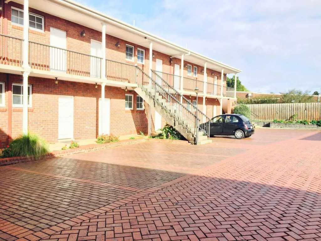 Glen Inn