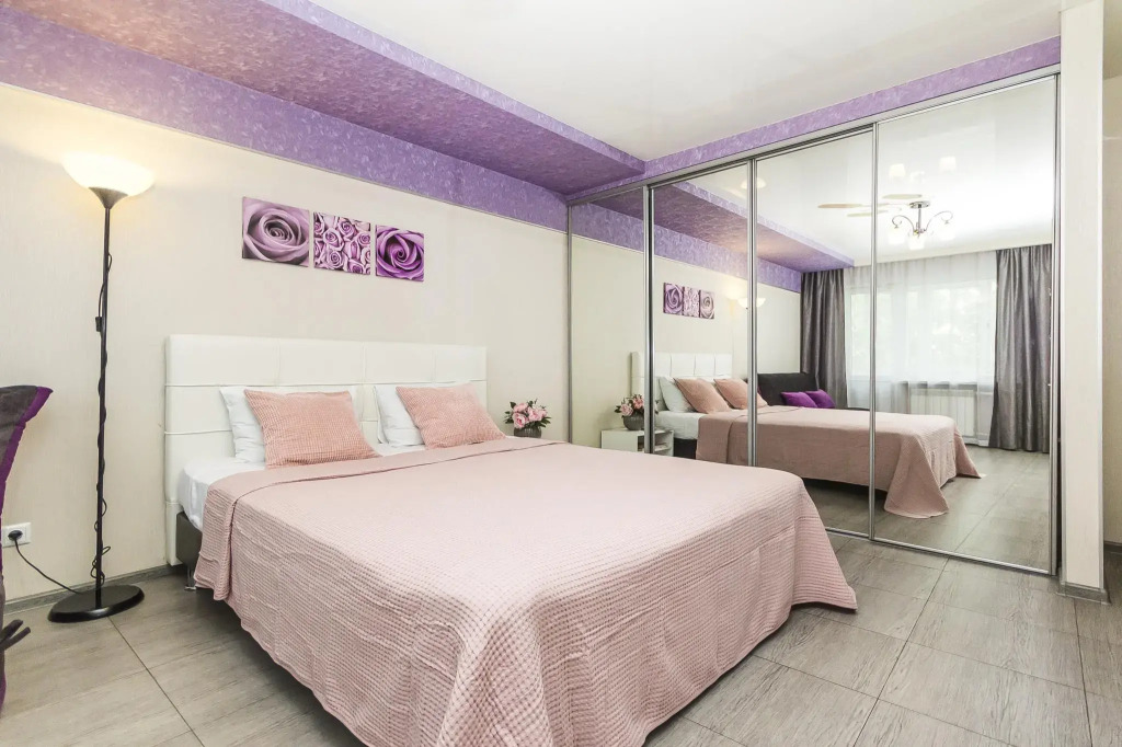 Апартаменты ApartGroup на улице Офицерская 43