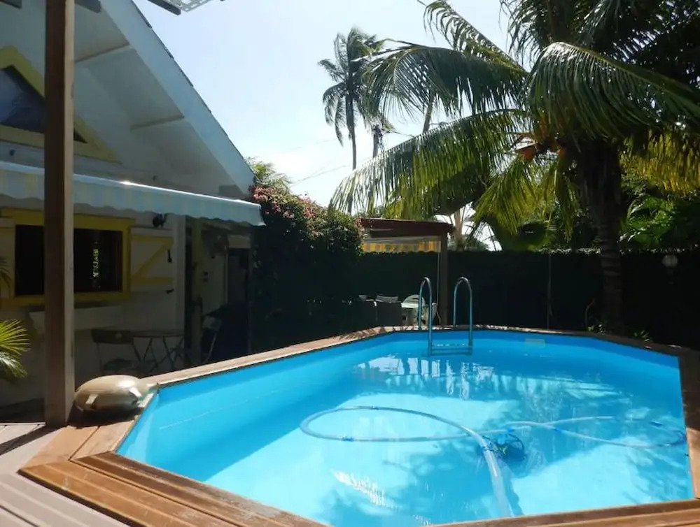 Chalet with One Bedroom in Le Vauclin, with Private Pool, Enclosed Garden And Wifi - 150 M From the Beach