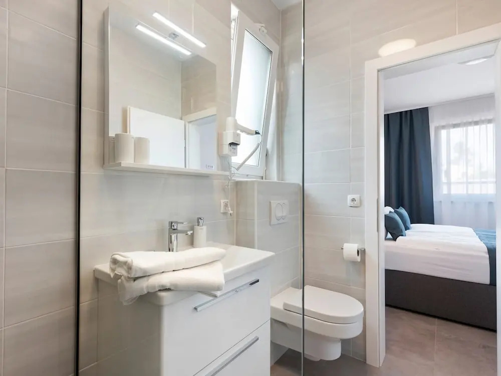 Premium Holiday Home in Vir With Sauna