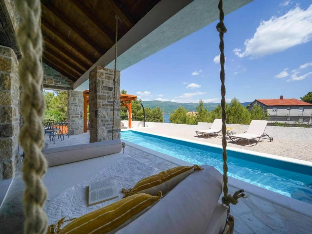 Wonderful Holiday Home in Pridraga with Wellness