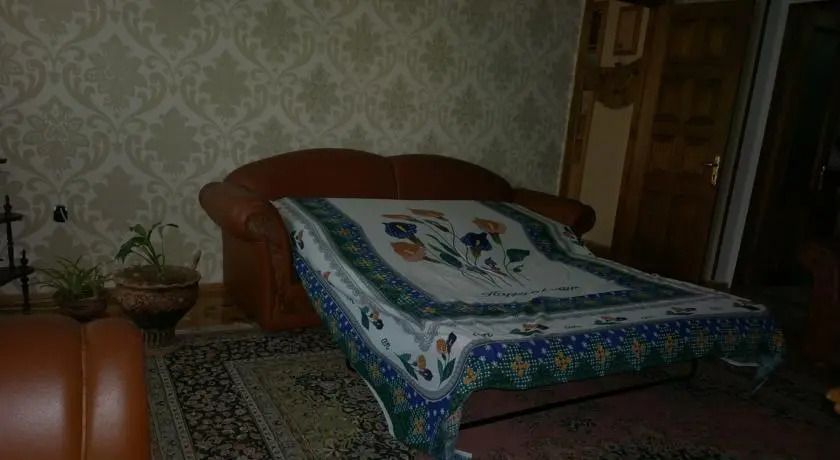 Guest House on Chavchavadze 8