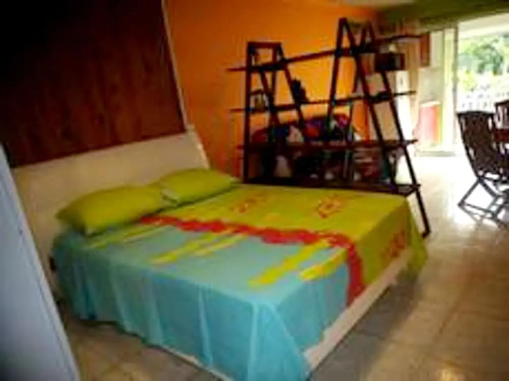 Studio in Le Moule, with Enclosed Garden And Wifi