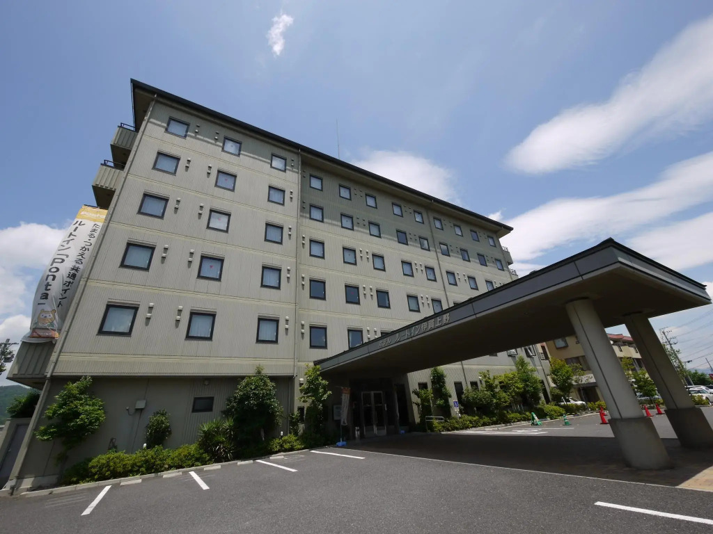 Hotel Route-Inn Igaueno -Igaichinomiya Inter