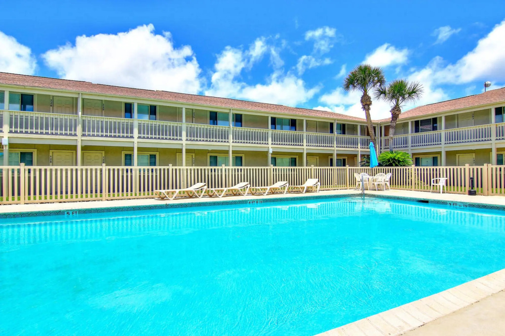 Courtyard #218 in Port Aransas