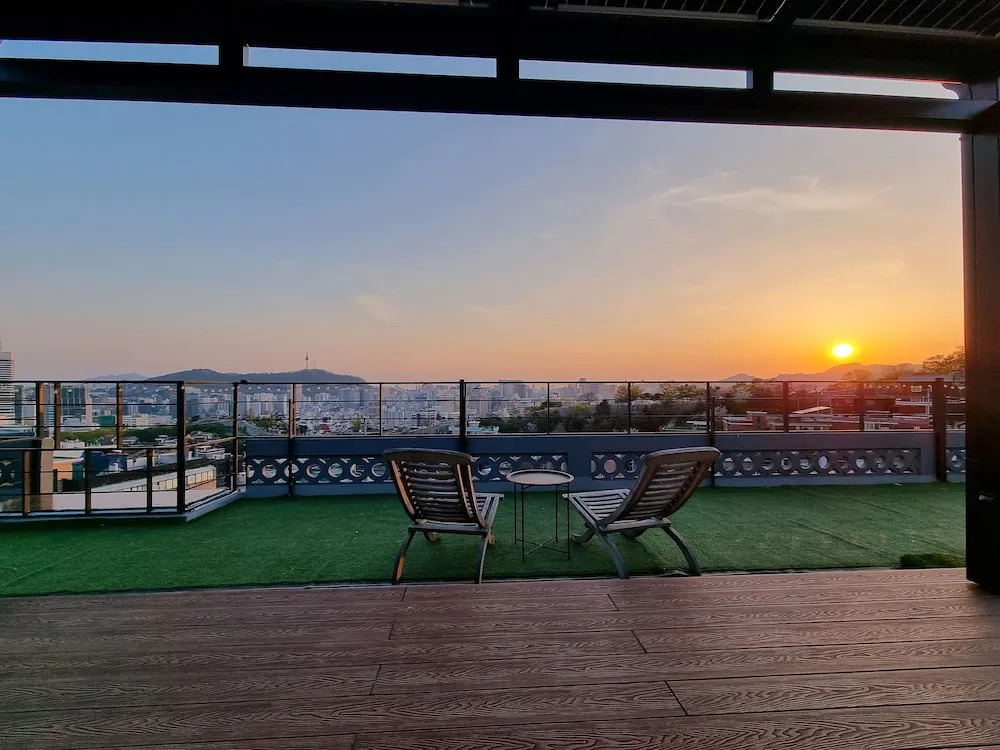 Naksan Balcony