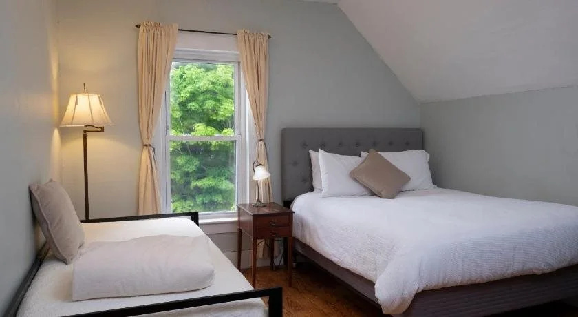 The Karass Inn