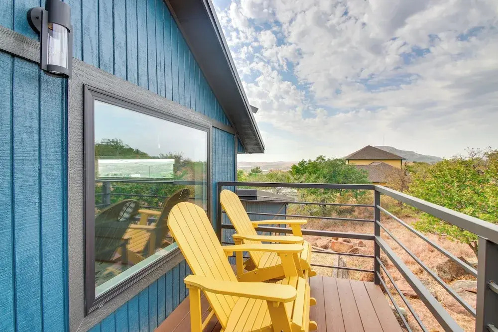 Modern Mtn-view Designer Home in Medicine Park