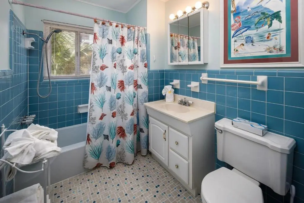 Seaspray Condos 208B