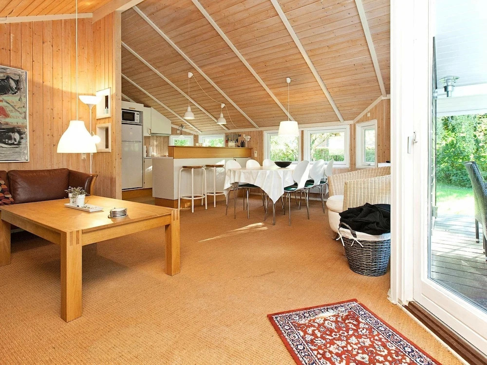 Gorgeous Home In Væggerløse With Sauna