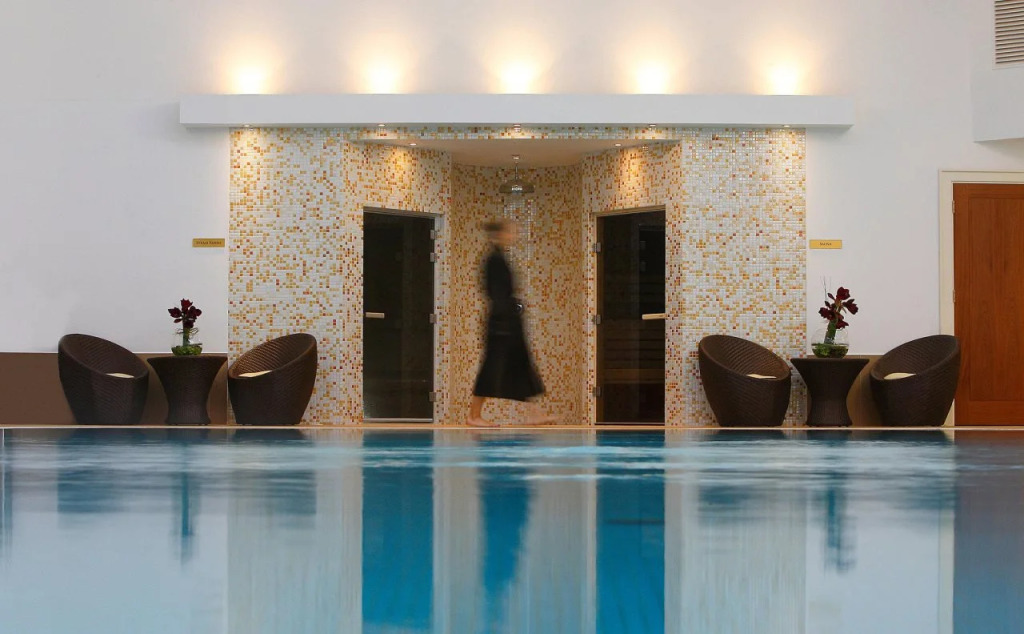 The Shelbourne, Autograph Collection