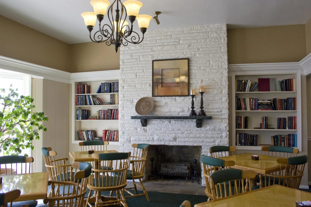 Alpine Inn & Suites Rockford